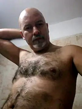 Snapshot of Juan_45 chatting on July 22, 2026, 11:07 pm Juan 45 online show from July 22, 2026, 11:07 pm