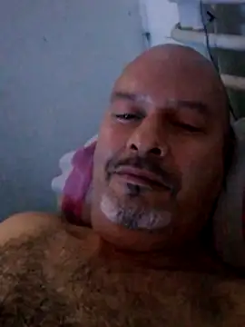 Snapshot of Juan_45 chatting on July 3, 2026, 2:45 pm Juan 45 online show from July 3, 2026, 2:45 pm
