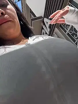 Snapshot of LIZ-06_ chatting on March 20, 2026, 3:13 pm LIZ-06 online show from March 20, 2026, 3:13 pm