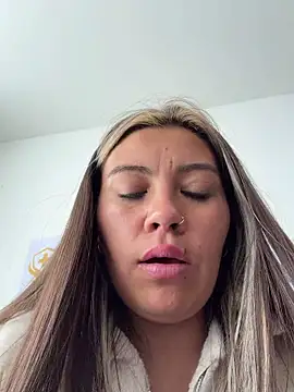 LIZ-06  online show from July 28, 2026, 3:21 pm