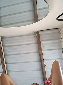 sofiaVelez01 online show from January 28, 2025, 4:08 pm