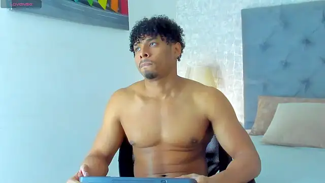 Jacub Micke1 online show from March 8, 2025, 12:11 am