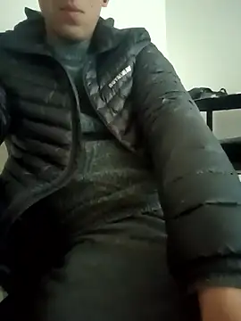 EE9EE9 online show from January 9, 2026, 3:30 pm