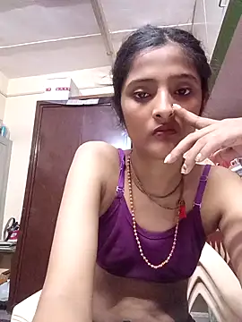 Snapshot of BabySlimmy10 chatting on September 25, 2025, 7:42 pm BabySlimmy10 online show from September 25, 2025, 7:42 pm