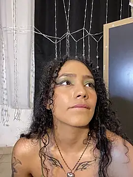 Dakota M1 online show from March 19, 2025, 3:20 am