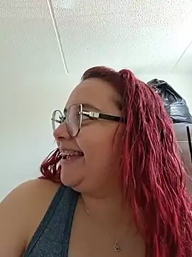 CURVY-HORNY online show from July 25, 2026, 5:41 pm