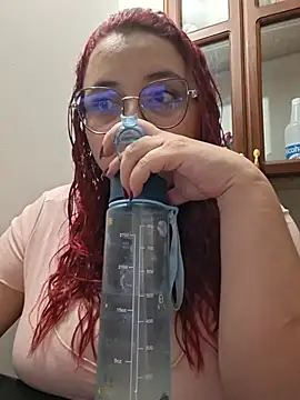 CURVY-HORNY online show from July 9, 2026, 11:04 pm