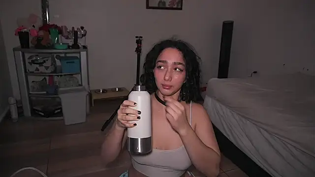 Doll4you  online show from October 15, 2025, 1:48 am