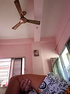 Cute-manisha online show from March 11, 2025, 1:16 am