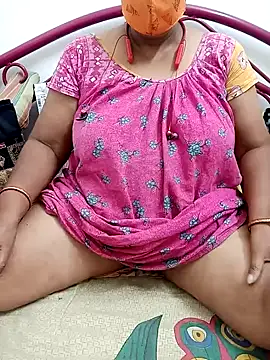 Hotty-rumi online show from November 11, 2025, 4:57 pm