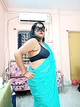 hottbabycam online show from June 27, 2026, 2:45 pm