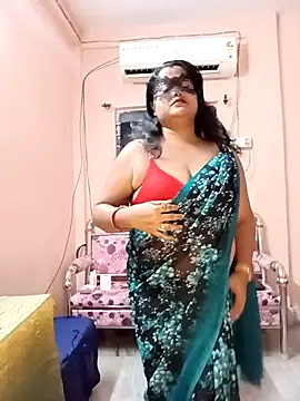 hottbabycam online show from June 30, 2026, 3:01 pm