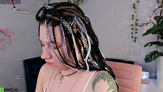 Snapshot of Bonni_Meiz chatting on February 27, 2026, 3:07 am Bonni Meiz online show from February 27, 2026, 3:07 am