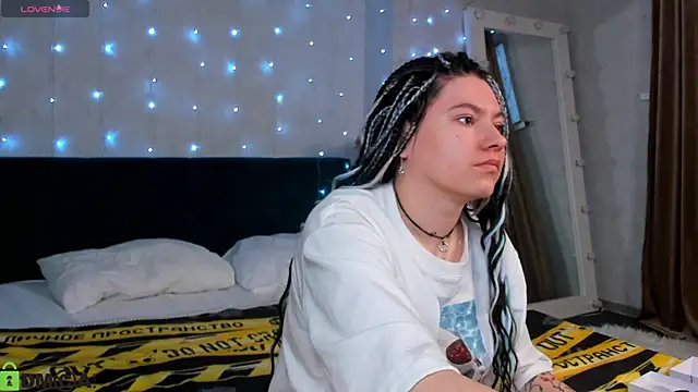 Snapshot of Bonni_Meiz chatting on March 13, 2026, 3:11 am Bonni Meiz online show from March 13, 2026, 3:11 am