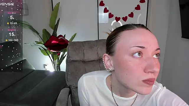 Maddy Garcia online show from February 8, 2025, 10:08 pm