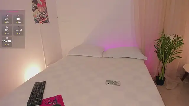 Lia Sweett  online show from March 11, 2026, 3:50 pm