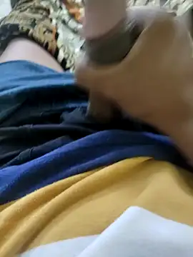 raamcxy online show from February 5, 2025, 6:15 pm