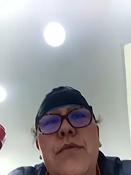 Darly Gomez online show from January 10, 2026, 2:51 am