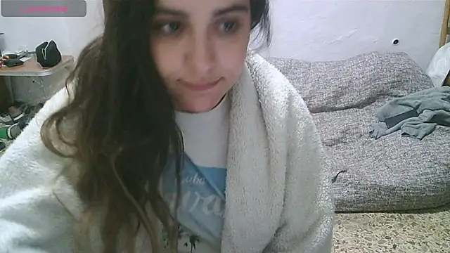 Ursumi1 online show from January 24, 2025, 7:07 pm