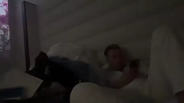 Snapshot of 69woodinson chatting on November 27, 2025, 9:43 am 69woodinson online show from November 27, 2025, 9:43 am