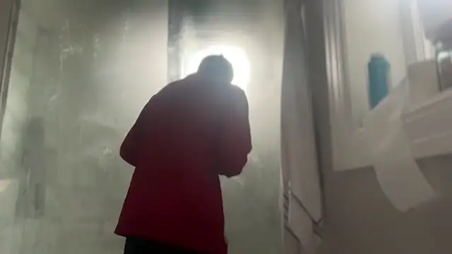 Snapshot of 69woodinson chatting on December 18, 2025, 1:15 pm 69woodinson online show from December 18, 2025, 1:15 pm