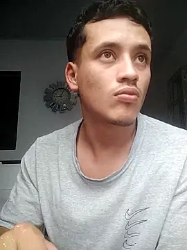 StivenSM online show from February 1, 2026, 9:13 pm