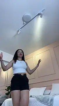 SHARONN     online show from July 24, 2026, 4:19 am