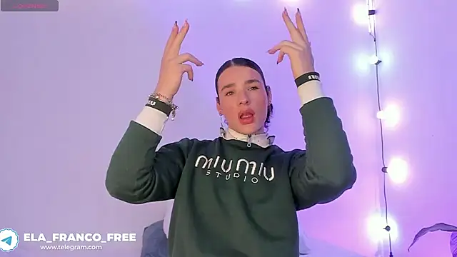 Snapshot of elafranco_ chatting on February 8, 2026, 1:14 am elafranco online show from February 8, 2026, 1:14 am