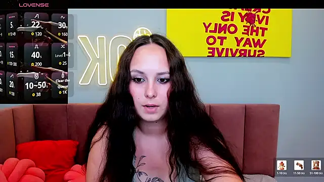 BeatriceReeves online show from July 6, 2026, 1:01 am