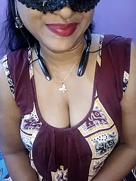 Sexy Mona Bhabhi online show from October 16, 2025, 6:38 pm