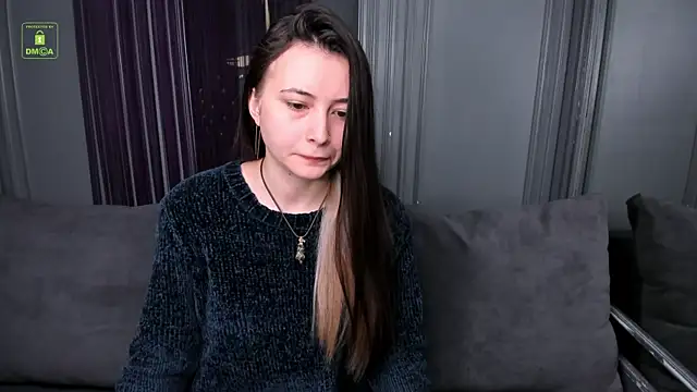 Ishtar Divine online show from March 5, 2025, 10:33 am