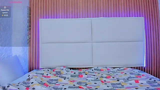 aggy castel online show from February 28, 2026, 9:14 pm