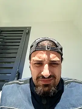 Snapshot of salvat22 chatting on March 18, 2025, 11:00 am salvat22 online show from March 18, 2025, 11:00 am