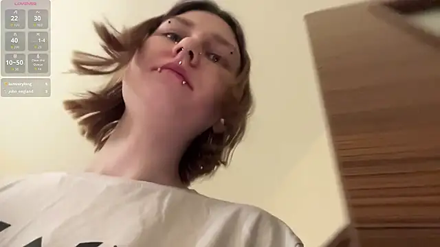 MoiraHavins online show from February 6, 2026, 6:42 am