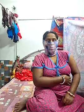 Snapshot of Real_Desi_Couple chatting on December 15, 2024, 4:48 pm Real Desi Couple online show from December 15, 2024, 4:48 pm