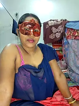 Snapshot of Real_Desi_Couple chatting on January 3, 2025, 4:37 pm Real Desi Couple online show from January 3, 2025, 4:37 pm