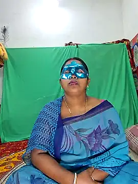 Snapshot of Real_Desi_Couple chatting on January 14, 2025, 5:12 pm Real Desi Couple online show from January 14, 2025, 5:12 pm