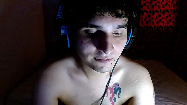 Snapshot of Charley_quin chatting on June 11, 2026, 10:07 pm Charley quin online show from June 11, 2026, 10:07 pm