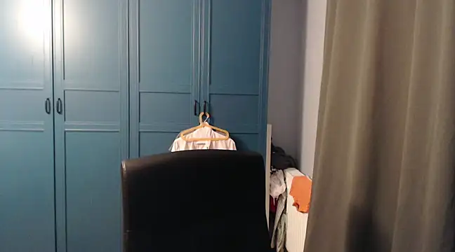 CuteMan33 online show from February 20, 2025, 2:18 am