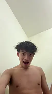 Kitjai200301 online show from November 3, 2025, 9:13 am