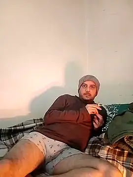 Snapshot of arabian82 chatting on December 16, 2024, 11:28 pm arabian82 online show from December 16, 2024, 11:28 pm