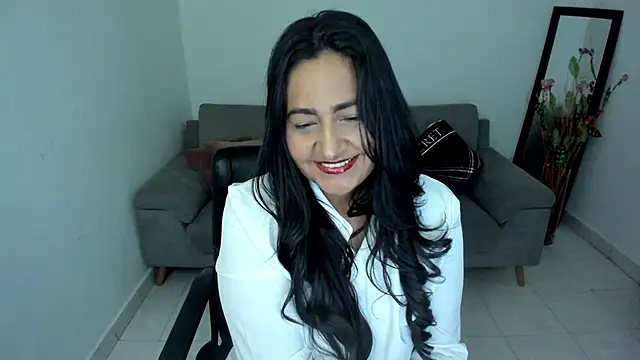 Snapshot of Adele_Sweett chatting on March 13, 2026, 10:42 am Adele Sweett online show from March 13, 2026, 10:42 am