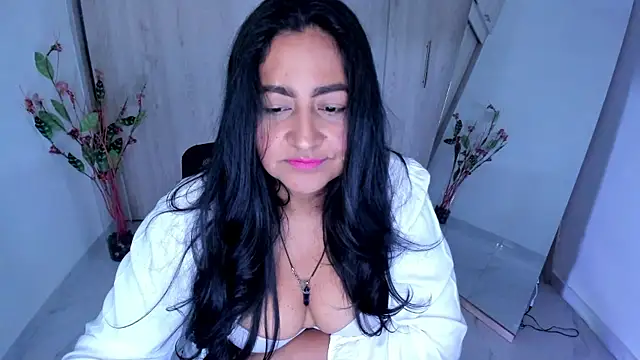 Snapshot of Adele_Sweett chatting on July 30, 2026, 10:36 am Adele Sweett online show from July 30, 2026, 10:36 am