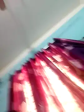 sweety-100 online show from December 14, 2024, 7:29 am