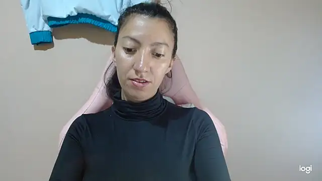 kaybabyhot online show from March 5, 2026, 3:52 pm
