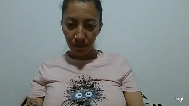 kaybabyhot online show from August 3, 2026, 1:57 am