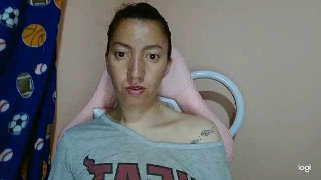 kaybabyhot online show from May 3, 2026, 1:15 pm