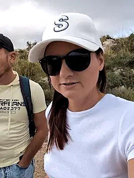 Samira-Summer online show from November 2, 2025, 12:32 pm