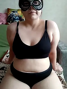 Miranda Nancy online show from February 3, 2025, 8:46 am