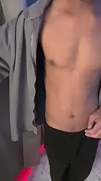 nick  yy online show from October 24, 2025, 10:14 am